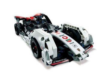 LEGO TECHNIC Формула E Porsche 99X Electric 42137