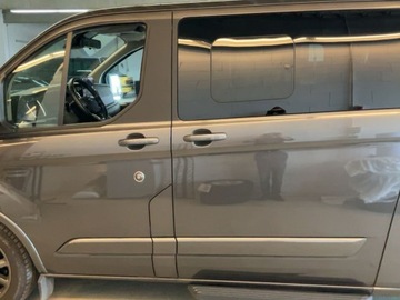 Ford Tourneo Custom I 2022 Ford Tourneo Custom 2.0 TDCi 320 L2 Tourneo Titanium X 2022, zdjęcie 2