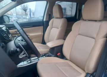 Mitsubishi Outlander III SUV Facelifting 2017 2.0 150KM 2018 Mitsubishi Outlander Mitsubishi Outlander 2.0 Intense Navi 4WD CVT Deale