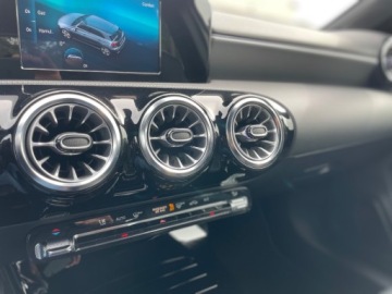 Mercedes Klasa A W177/V177 Hatchback 1.3 200 163KM 2022 Mercedes-Benz Klasa A A200 Progresive Stan Fabryczny 28 tys.km 1.3, zdjęcie 31