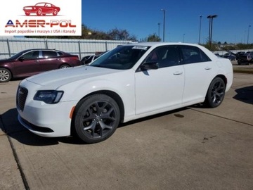 Chrysler 300C II 2021 Chrysler 300 2021r., Touring, od ubezpieczalni 3.6 Benzyna 292KM