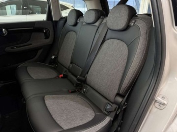 Mini Countryman F60 Crossover Facelifting 1.5  136KM 2023 MINI Countryman Cooper Classic Panorama ACC Kamera cofania CarPlay LED, zdjęcie 12