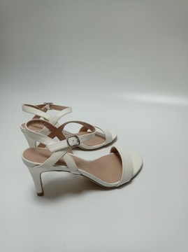 New Look białe damskie sandały na szpilce 37