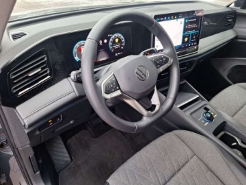 Volkswagen Tiguan II SUV Facelifting 1.5 TSI 150KM 2024 Volkswagen Tiguan serwis ASO 1.5TSI 150KM bezwypadkowy pakiety LED ACC IQd, zdjęcie 12