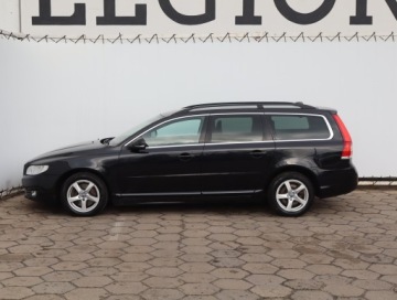 Volvo V70 III Kombi Facelifting 2.0 D3 136KM 2015 Volvo V70 D3, Skóra, Navi, Klima, Klimatronic, zdjęcie 2