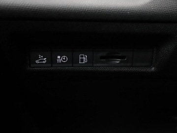 Peugeot 408 2022 Peugeot 408 PHEV automat full LED skóra/alcantara, zdjęcie 38