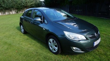 Opel Astra J Hatchback 5d 1.6 Twinport ECOTEC 115KM 2010 Opel Astra zarejestrowany, ubezpieczony. Gwarancja, zdjęcie 3