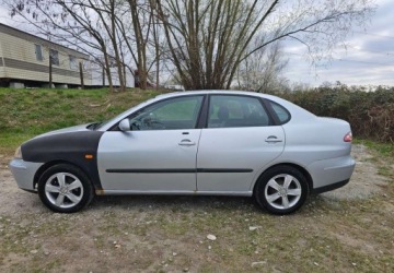 Seat Cordoba III Sedan 1.4 TDI 80KM 2008 Seat Cordoba Seat Cordoba 1.4 Diesel 80KM, zdjęcie 12