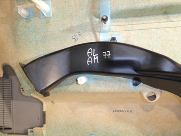 ОБИВКА БОКОВАЯ СПРАВА ЗАДНЯЯ VW T5 7H1