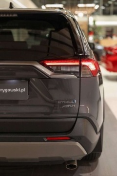 Toyota RAV4 V 2022 Toyota RAV4 2.5 Hybrid Executive 4x4 2.5 Hybryda 177KM, zdjęcie 19