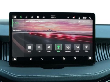 Skoda Superb IV Liftback 2.0 TDI 193KM 2025 Skoda Superb Sportline 2,0 TDI 142 kW 7-biegowa DSG 4x4 Canton Graphite DC, zdjęcie 37