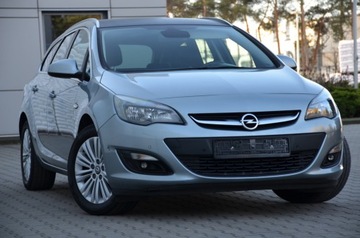Opel Astra J Sports Tourer Facelifting 1.6 CDTI  136KM 2014 ZAREJESTROWANA LIFT 1.6CDTI 136KM SERWIS LEDY NAVI KAMERA BLISS ALU 2xPDC, zdjęcie 13