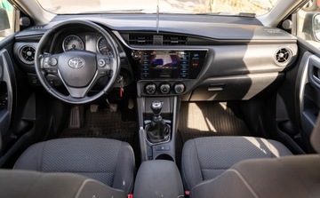 Toyota Corolla XI Sedan 1.6 Valvematic 132KM 2016 Toyota Corolla Toyota Corolla XI 1.6 132KM 1.6 Benzyna 132KM, zdjęcie 13