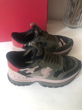 Valentino sneakers 37