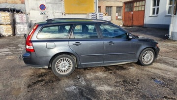 Volvo V50 2.0 TD 136KM 2007 VOLVO V50 2.0 D 136 KM, zdjęcie 6