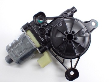 MOTOREK OKNO LEVÝ PŘEDNÍ EVROPA 5Q0959801A VW T-ROC 20R