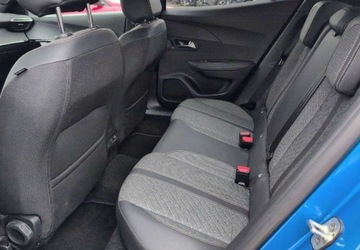 Peugeot 2008 II SUV 1.2 PureTech 130KM 2023 Peugeot 2008 PureTech 130 Allure SS EAT8 SalonPL FVat 2023 1.2 Benzyna, zdjęcie 9