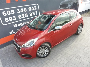 Peugeot 208 I Hatchback 5d Facelifting 1.2 PureTech 82KM 2016 Peugeot 208 ALLURE*Benzyna, zdjęcie 10