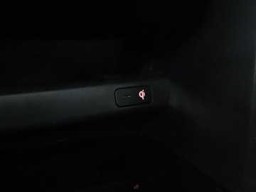 Kia XCeed Crossover 1.6 T-GDI 204KM 2019 Kia XCeed automat panorama skóra full LED grzane, zdjęcie 26