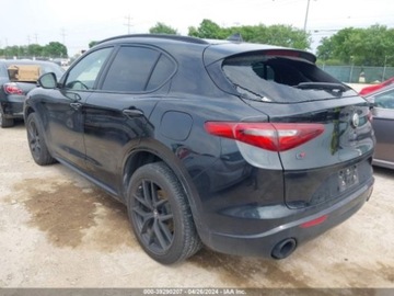 Alfa Romeo Stelvio SUV Facelifting 2.0 Turbo 280KM 2020 Alfa Romeo Stelvio 2020r, TI Sport, 4x4, 2.0L 2.0 Benzyna 280KM, zdjęcie 2