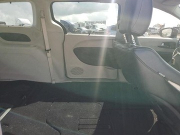 Chrysler Pacifica II 2022 Chrysler Pacifica 2022, Touring L, 3.6 L, od ubezpieczalni 3.6 Benzyna, zdjęcie 10