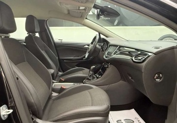 Opel Astra K Sports Tourer 1.6 CDTI 136KM 2017 Opel Astra Opel Astra 1.6 D (CDTI) StartStop Innovation 1.6 Diesel 136KM, zdjęcie 16