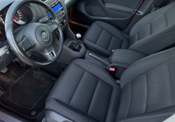 Volkswagen Golf VI Hatchback 5d 1.2 TSI 105KM 2010 Volkswagen Golf Nowy rozrzad, dwa komplety kol, bezwypadkowy, zadbany, zdjęcie 21