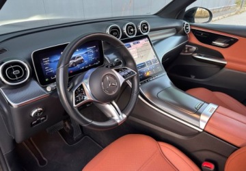 Mercedes GLC C254/X254 Coupe 2.0 220d 197KM 2023 Mercedes-Benz GLC Mercedes-Benz GLC 220 d 4Matic 9G-TRONIC Edition AMG Line, zdjęcie 20