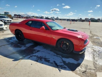 Dodge Challenger III 2019 Dodge Challenger RT Scat Pack 2019 6.4L 6.4 Benzyna 485KM, zdjęcie 4