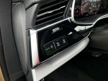 Audi Q8 SUV 3.0 45 TDI 231KM 2024 Audi Q8 VAT23 S line Gwarancja Lasery Dociagi BangOlufsen 3.0, zdjęcie 18