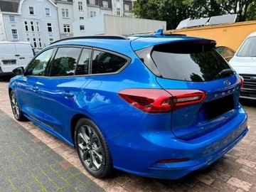Ford Focus IV Kombi Facelifting 1.0 EcoBoost 125KM 2025 Od ręki - ST-Line X 1.0 EcoBoost 125KM / Pakiet Winter, zdjęcie 3