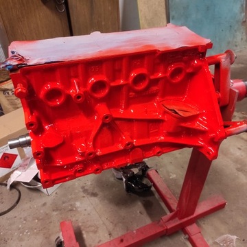 Корабельный лак Ursus Zetor RAL 9005 1л