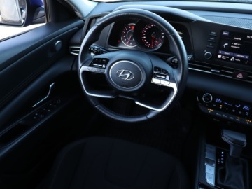 Hyundai Elantra VII Sedan 1.6 MPI 123KM 2023 Hyundai Elantra 1.6 MPI, Salon Polska, zdjęcie 6