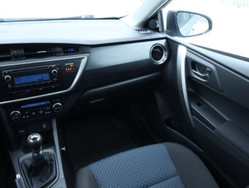 Toyota Auris II Hatchback 5d Dual VVT-i 100 99KM 2014 Toyota Auris 1.3 Dual VVT-i, Salon Polska, zdjęcie 7