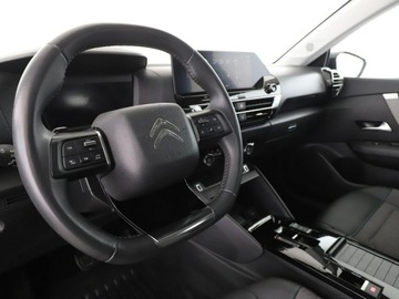 Citroen C4 III SUV 1.2 PureTech 130KM 2022 Citroen C4 Automat Navi Kamera cofania, zdjęcie 13