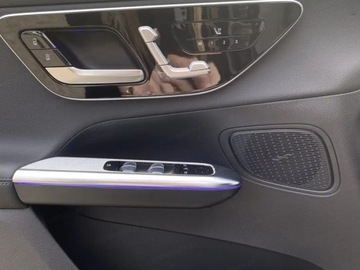 Mercedes GLC C254/X254 Coupe 2.0 220d 197KM 2025 GLC Coupe 220 d 4-Matic AMG Line 2.0 (197KM) 2025, zdjęcie 11