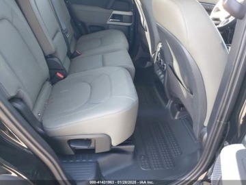 Land Rover Defender IV (L663) 2023 Land Rover Defender 110 SE 2023 3.0l 3.0 Benzyna 395KM, zdjęcie 12