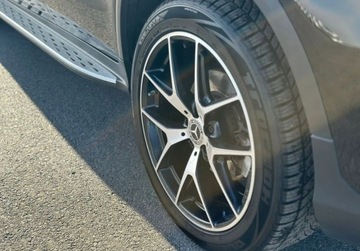 Mercedes GLC C253 SUV Facelifting 2.0 300d 245KM 2019 Mercedes-Benz GLC 2.0DieselLiftJak nowyZarejestrowany w Polsce 2.0 245KM, zdjęcie 15