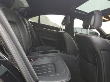 Mercedes CLS W218 2017 Mercedes-Benz CLS 550 4Matic 2017 4.6l 4.6 Benzyna 402KM, zdjęcie 10