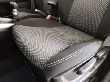 Suzuki 2023 Suzuki Vitara Salon PL Allgrip 1,4 T benzyna 128 KM Premium 1.4 Benzyna, zdjęcie 11