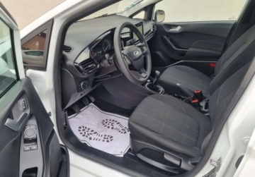 Ford Fiesta VIII Hatchback 3d 1.1  70KM 2019 Ford Fiesta SLICZNA 1.1 Benzynka BOGATA WERSJA Oryginal ZADBANA 2020r Niez, zdjęcie 8