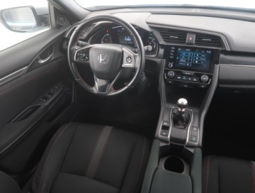 Honda Civic X Hatchback 5d 1.0 VTEC TURBO 126KM 2019 Honda Civic 1.0 VTEC Turbo, Salon Polska, Klima, zdjęcie 6