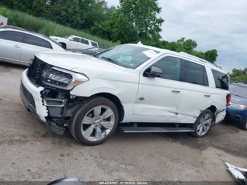 Ford Expedition III 2022 Ford Expedition King Ranch 2022 3.5l 3.5 Benzyna 400KM, zdjęcie 2