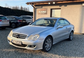 Mercedes CLK W209 Coupe C209 3.0 V6 (320 CDI) 224KM 2005 Mercedes-Benz CLK Coupe 3.0 Diesel 224KM, zdjęcie 1