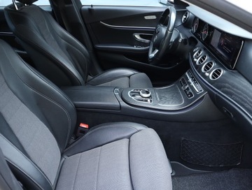 Mercedes Klasa E W213 Cabrio 2.0 200 184KM 2018 Mercedes E E 200, Automat, Skóra, Navi, Klima, zdjęcie 8