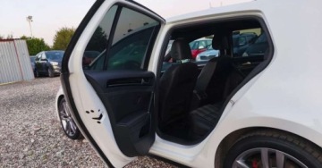 Volkswagen Golf VII GTD 5d 2.0 TDI-CR BlueMotion Technology 184KM 2016 Volkswagen Golf Volkswagen Golf GTD (BlueMotion Technology) 2.0 Diesel, zdjęcie 27