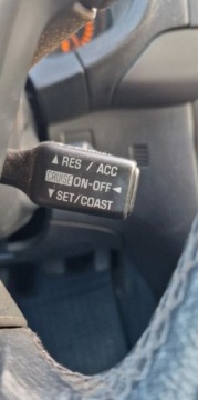 Toyota Avensis II Sedan 2.2 D-4D 177KM 2005 Toyota Avensis SALON PL D4D 177KM 2.2 Diesel 177KM, zdjęcie 13