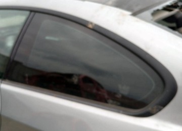 BMW 3 E92 E93 SKLO (OKNO) KAROSERIE LEVÝ ZADNÍ
