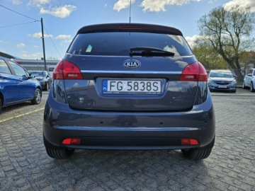 Kia Venga Mikrovan Facelifting 1.4 DOHC 90KM 2016 Kia Venga 1,4 benzyna 90KM zarejestrowany, zdjęcie 13