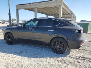Maserati Levante 2021 Maserati Levante S Sport 2021 3.0l 3.0 Benzyna 424KM, zdjęcie 1